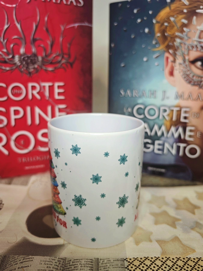 Tazza natalizia “All Booked for Christmas” - immagine 2
