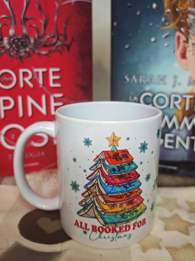 Tazza natalizia “All Booked for Christmas” - immagine 3
